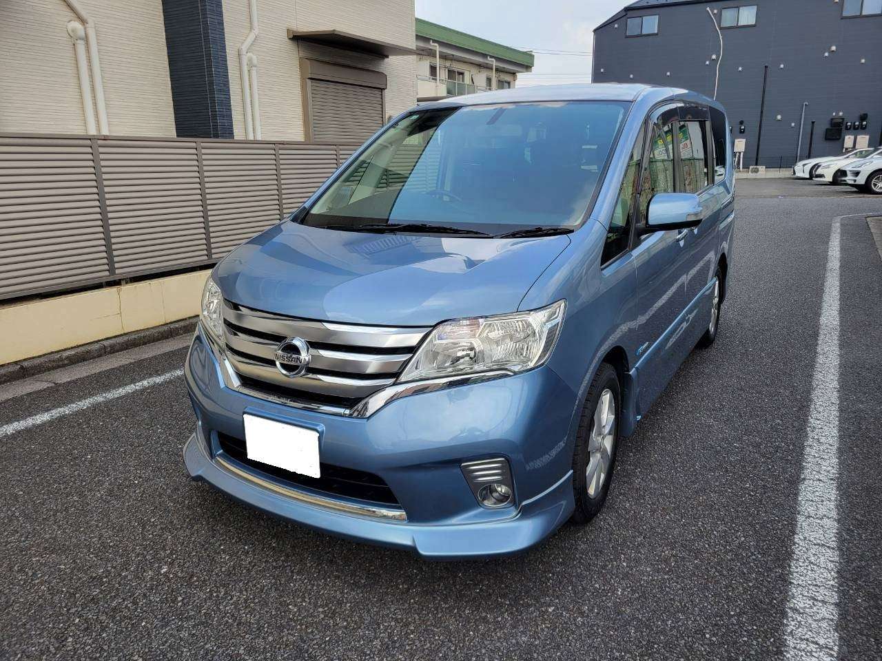 セレナ ハイウェイスターS HYBRID